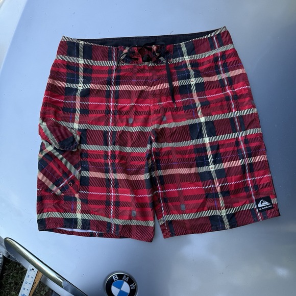 Quiksilver Vintage Red Plaid Estillo Board shorts Rare Color Below The Knee 36